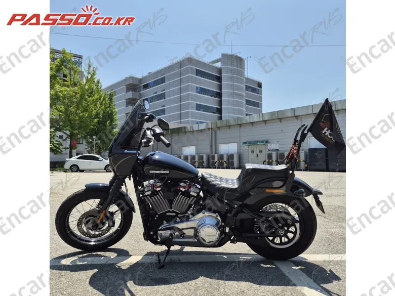 HARLEY-DAVIDSON STREET BOB 117 - фото 1