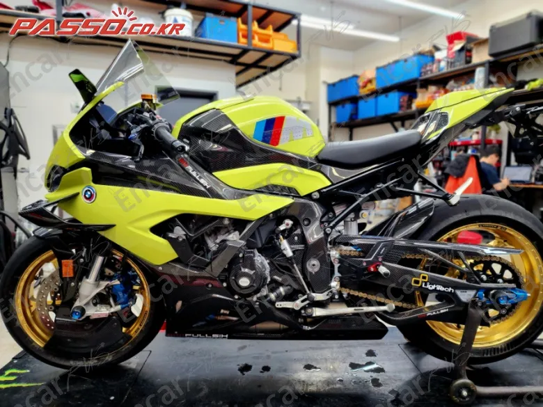Bmw M 1000 Rr - фото 1