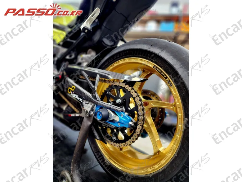 Bmw M 1000 Rr - фото 5