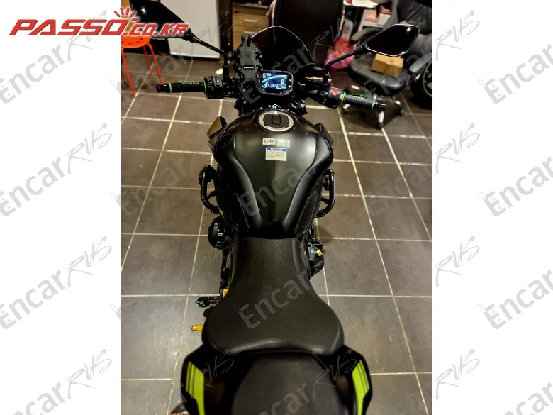 Kawasaki Z 900 Abs - фото 3