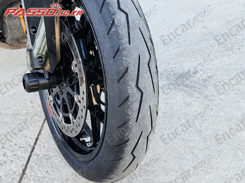 Ktm 1290 Super Duke R - фото 5