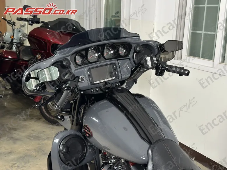 Harley-Davidson Flhxse - фото 3