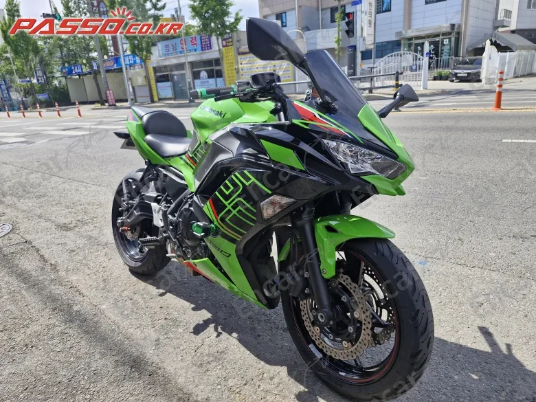 Kawasaki Ninja 650 - фото 4
