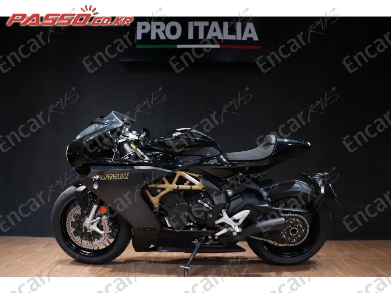 Mv Agusta Superveloce 800 - фото 1
