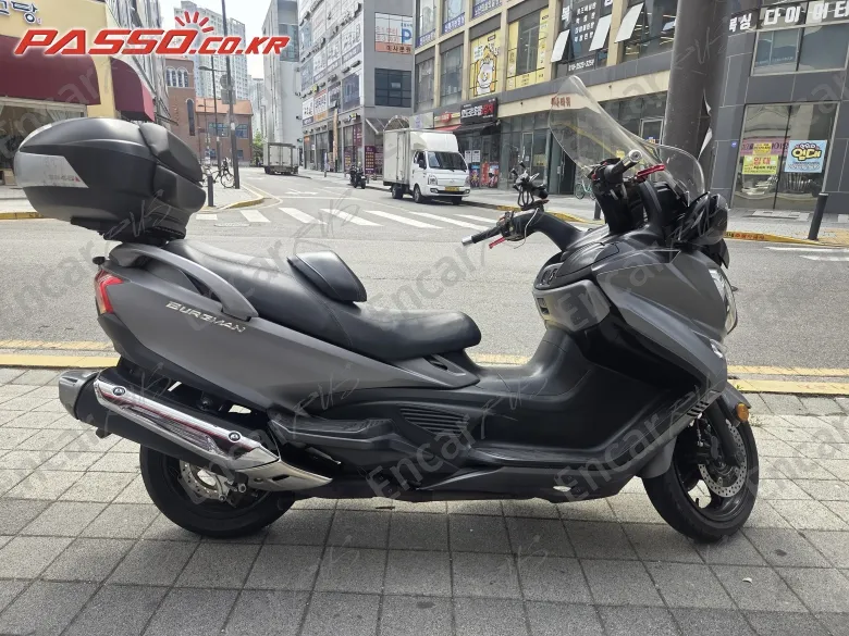 Suzuki Burgman 650 Executive - фото 0