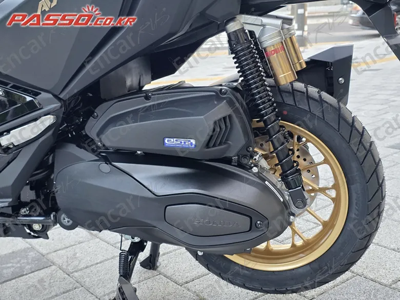 Honda Adv 350 - фото 4