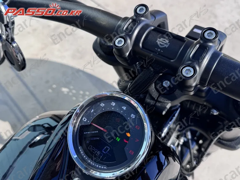Harley-Davidson Fat Bob 114 - фото 4