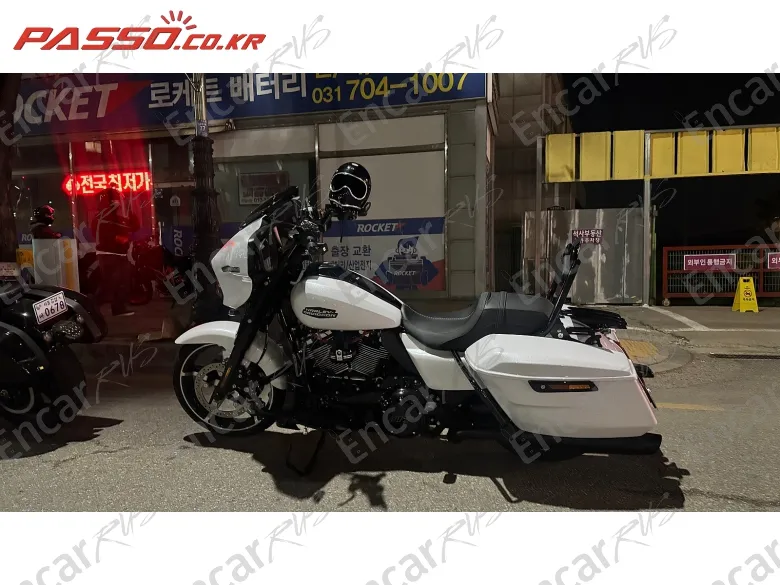 Harley-Davidson Flhx - фото 1