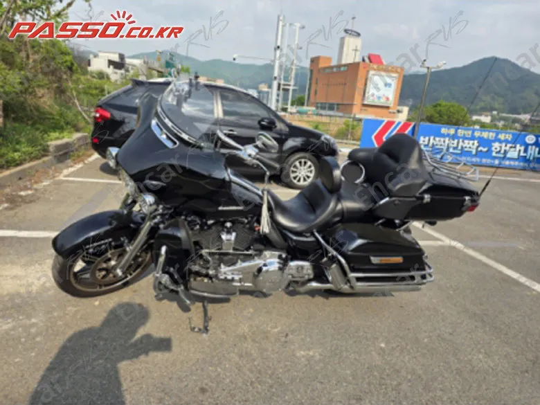 Harley-Davidson Ultra Limited - фото 1