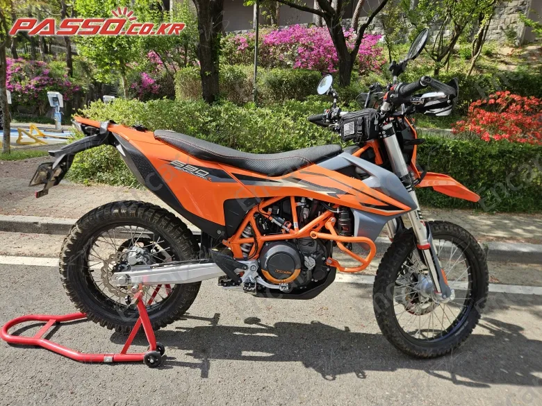 Ktm 690 Enduro R - фото 0