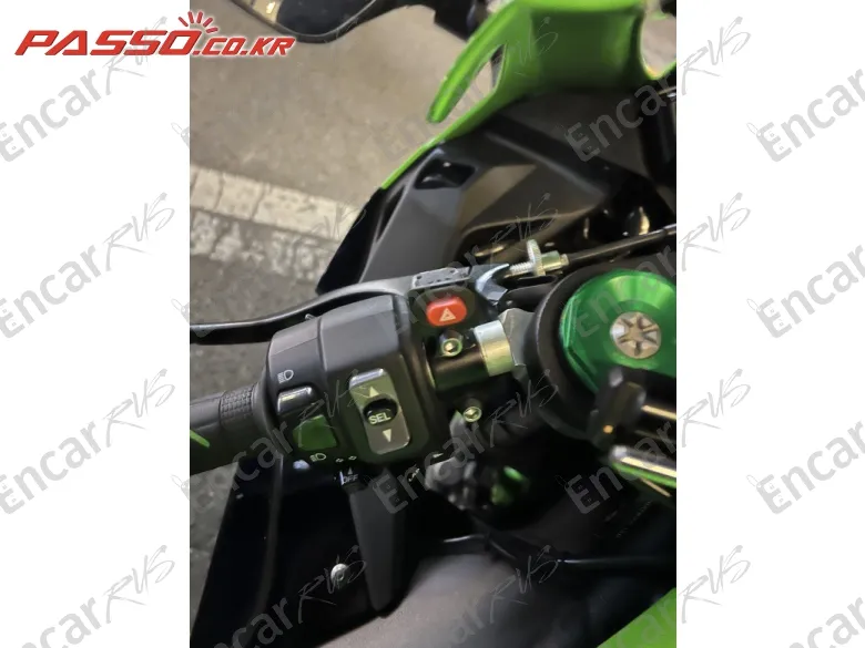 Kawasaki Zx 10 R Abs - фото 3