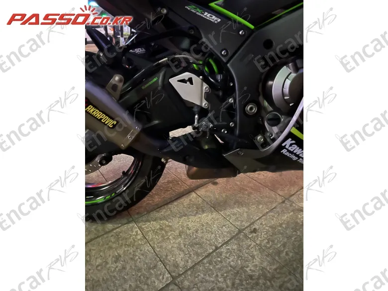 Kawasaki Zx 10 R Abs - фото 5