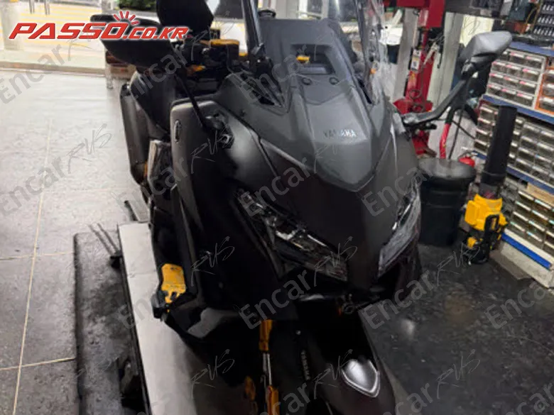 Yamaha T Max 560 - фото 0