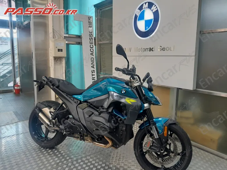 BMW R 1300 R - фото 0