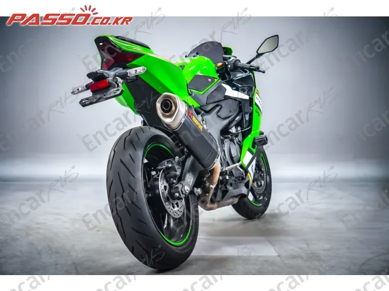 Kawasaki Ninja Zx 4 Rr - фото 2