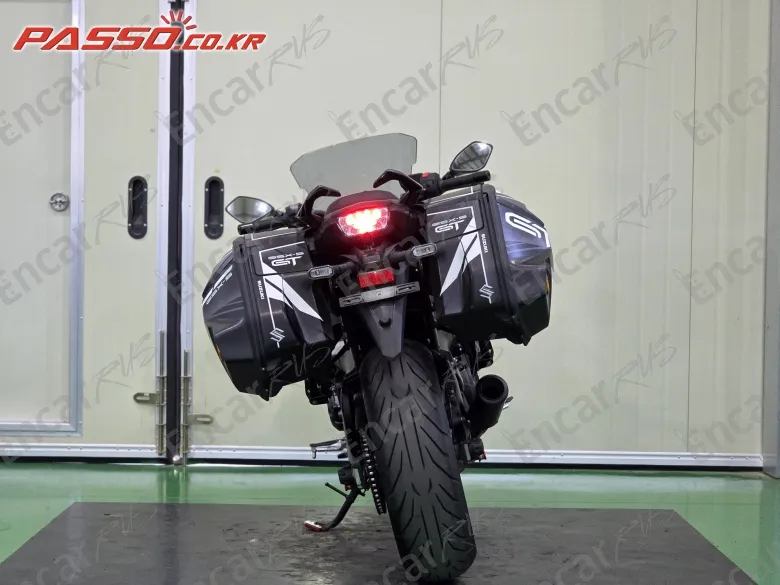 Suzuki Gsx S 1000 Gt - фото 2