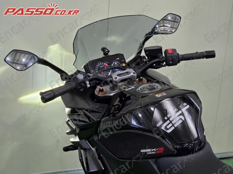 Suzuki Gsx S 1000 Gt - фото 3
