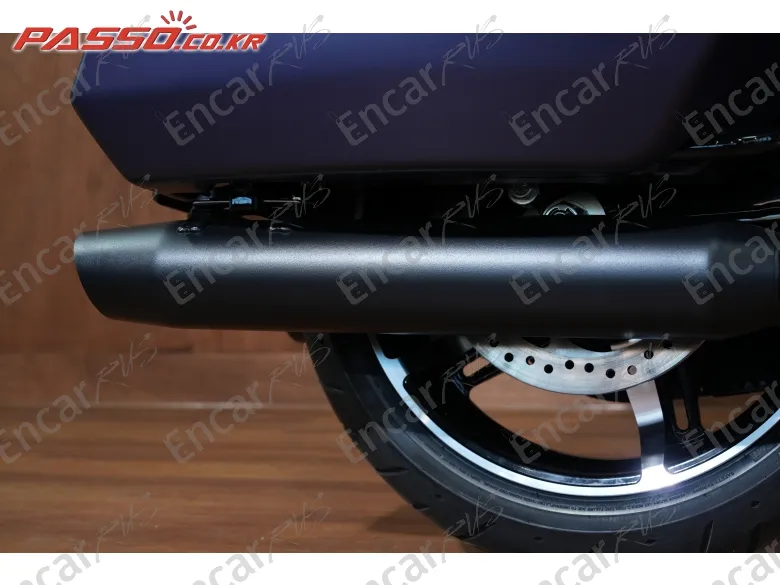 Harley-Davidson Fltr - фото 6