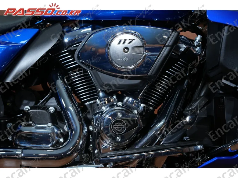 Harley-Davidson Flhx - фото 4