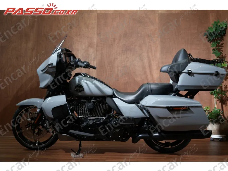 Harley-Davidson Flhx - фото 1