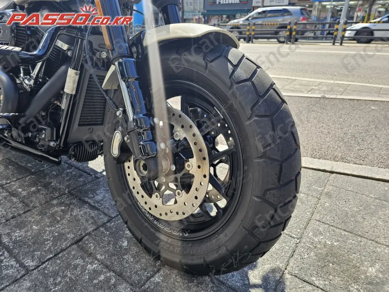 Harley-Davidson Fat Bob 114 - фото 3