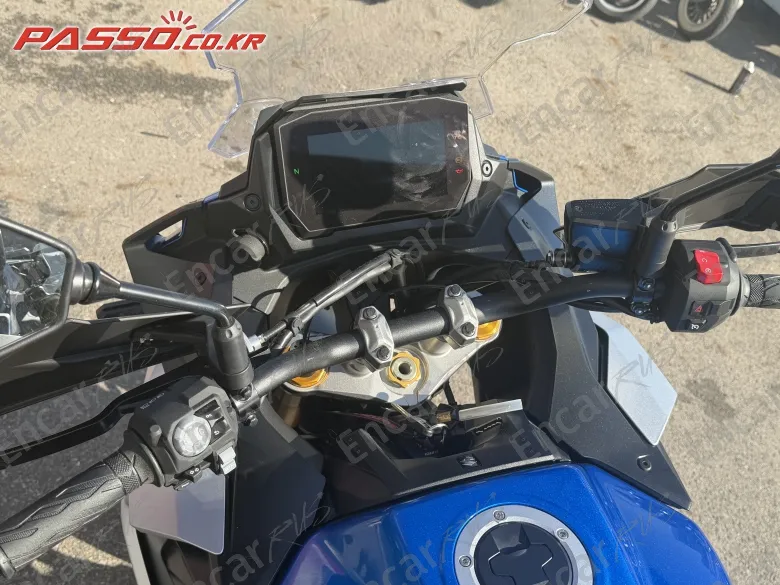 Suzuki Gsx S 1000 Gx - фото 3