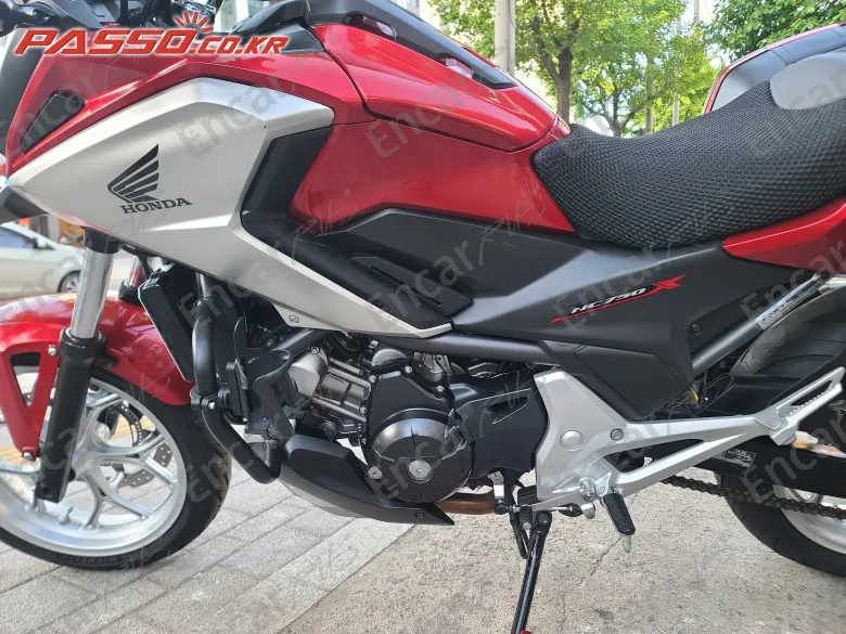 HONDA NC 750 X - фото 4