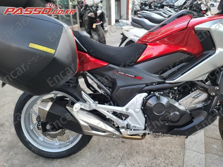 HONDA NC 750 X - фото 6