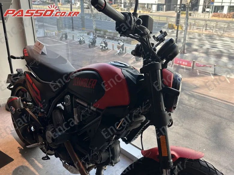 Ducati Scrambler Full Throttle - фото 0