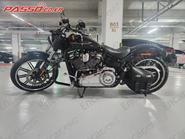 Harley-Davidson Breakout - фото 1