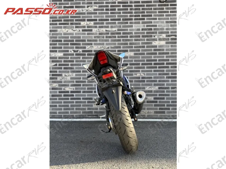 Yamaha Yzf R3 - фото 2