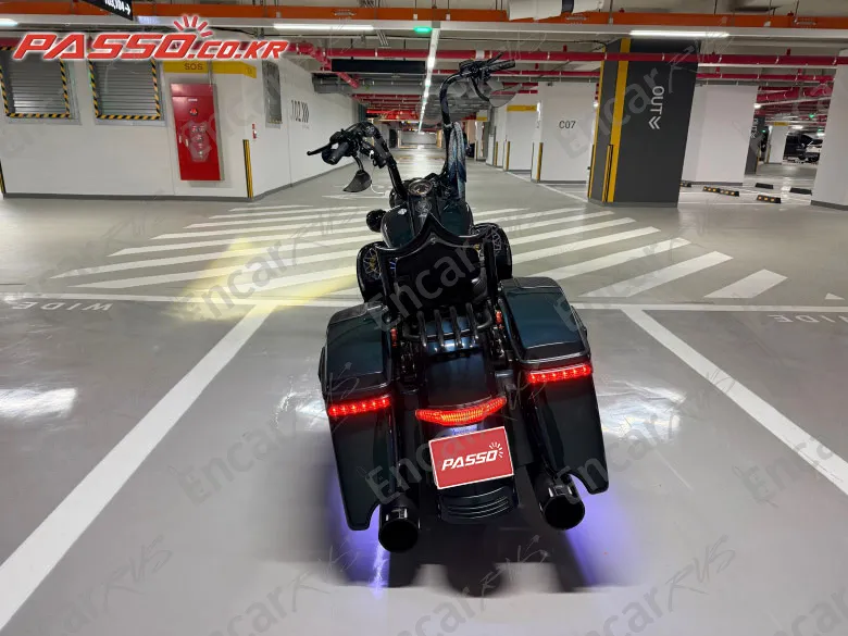 Harley-Davidson Road King Special - фото 2