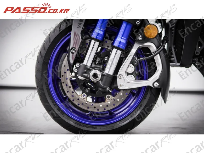 Yamaha Niken - фото 5