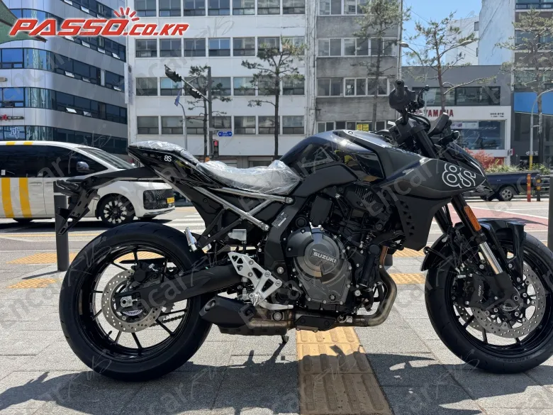 Suzuki Gsx 8 S - фото 0