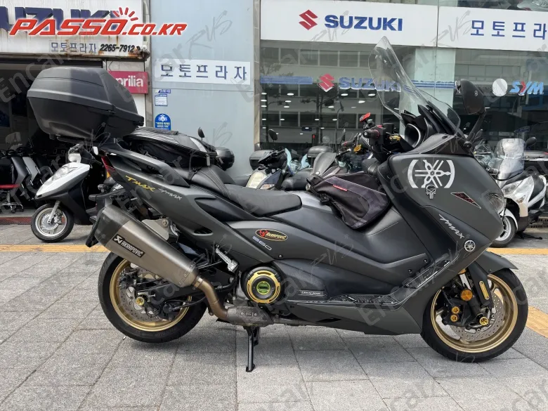 Yamaha T Max 560 - фото 0