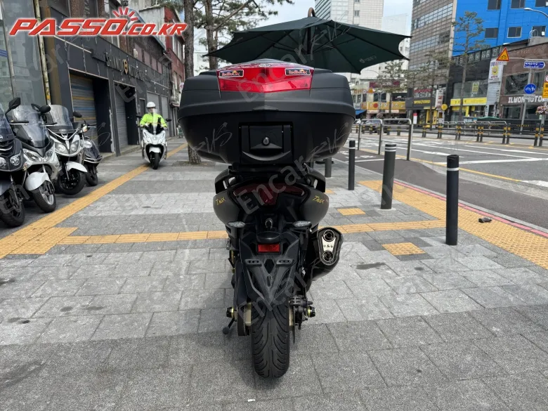 Yamaha T Max 560 - фото 2