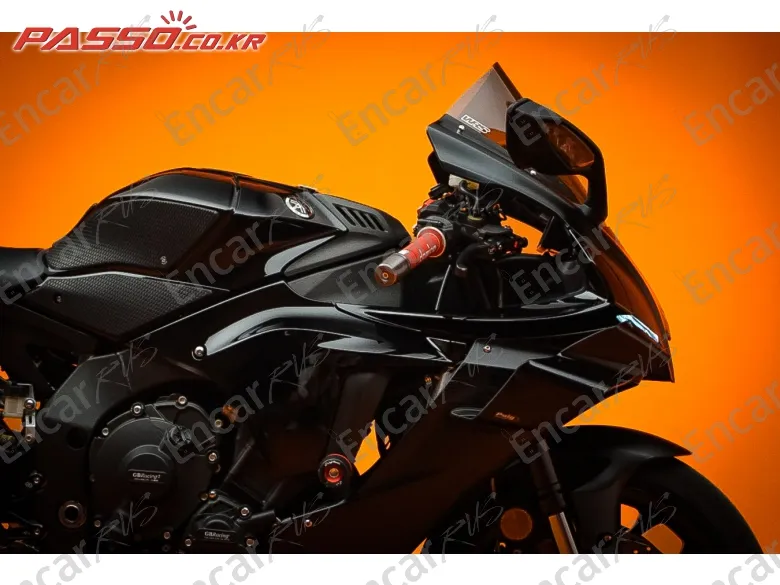YAMAHA YZF R1 - фото 5