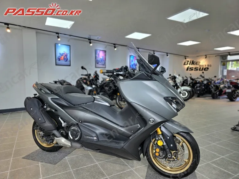 Yamaha T Max 560 - фото 0