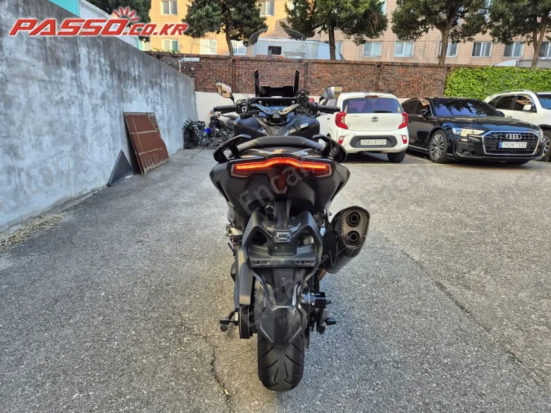 Yamaha T Max 560 - фото 2