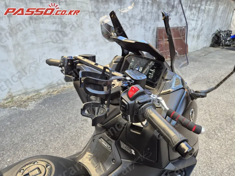 Yamaha T Max 560 - фото 3