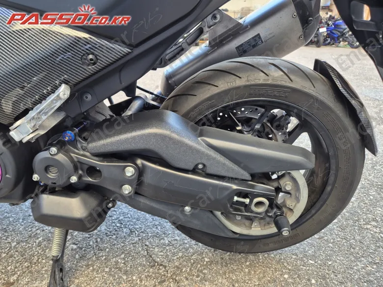 Yamaha T Max 560 - фото 4
