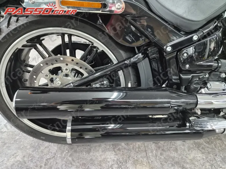 Harley-Davidson Breakout 114 - фото 6