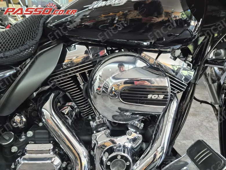 Harley-Davidson Fltr - фото 4
