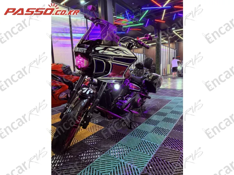 HARLEY-DAVIDSON LOW RIDER ST - фото 3
