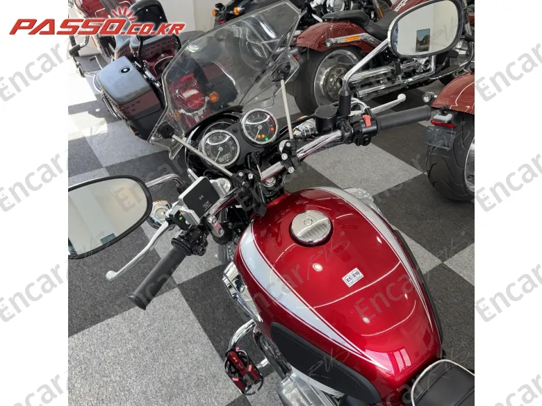 Kawasaki W 800 - фото 3