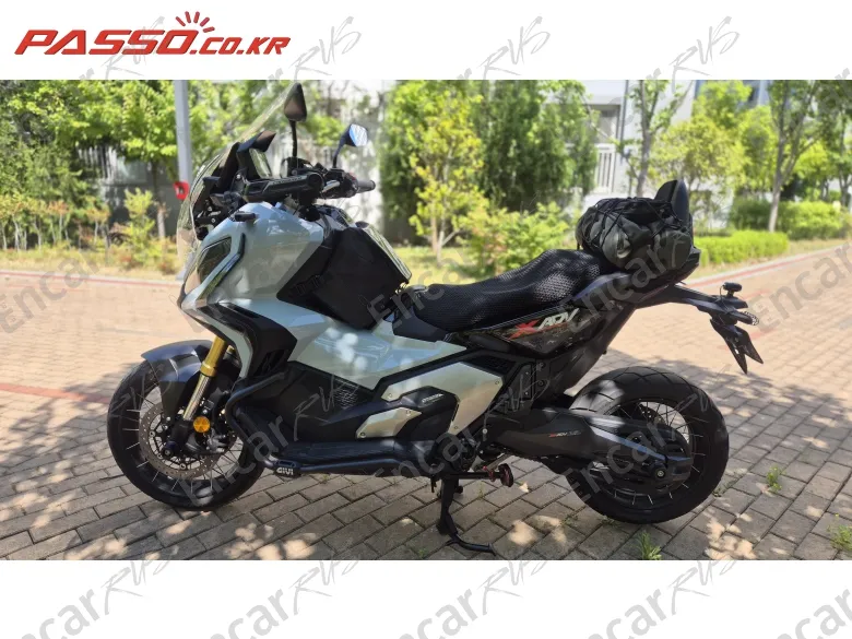 Honda X Adv - фото 1