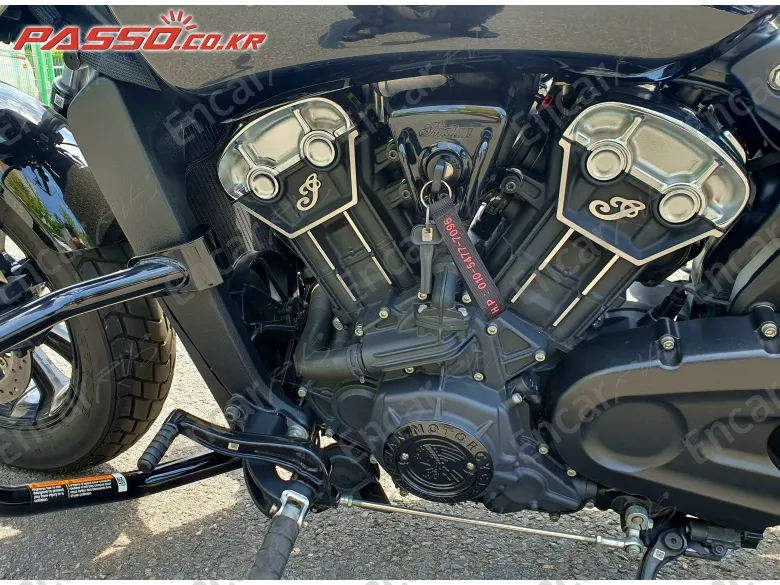 Indian Scout Bobber - фото 4