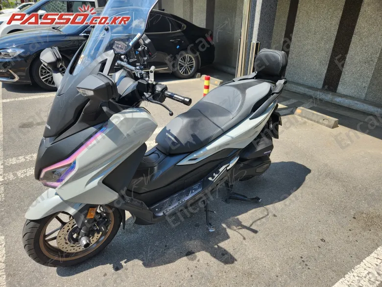Honda Forza 350 - фото 1