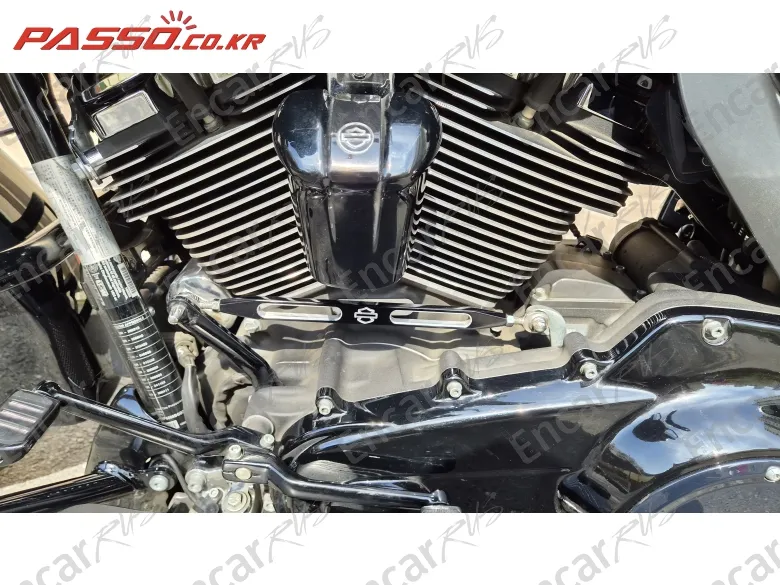 Harley-Davidson Flhxs Street Glide Special - фото 3