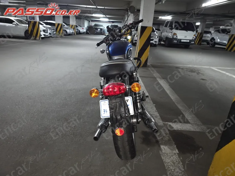 Triumph Bonneville T120 - фото 2